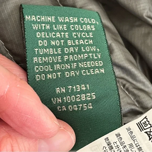 L.L. Bean Women's Ultralight 850 Down Jacket, Gray, Size XL, Downtek Pertex - Picture 13 of 14